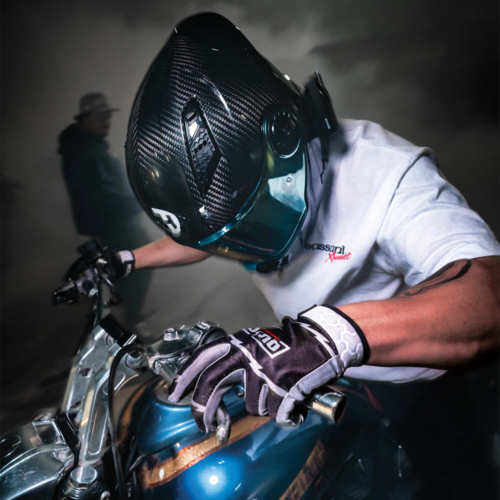 D.O.T. & ECE Daytona C6- Grey Carbon Fiber