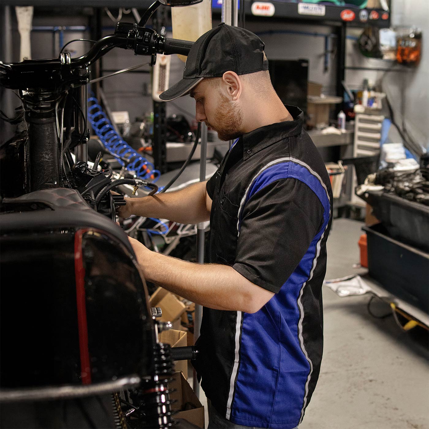 Milwaukee Motorcycle Clothing Co. Men’s Blk/Blue Mechanic Work Shirt – w / Reflective Strip, Rider‑Built MDM11609