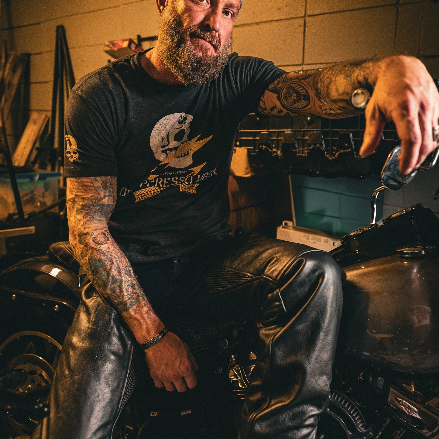 Maverick - Unisex Ultra 4-Pocket Chaps with Spandex