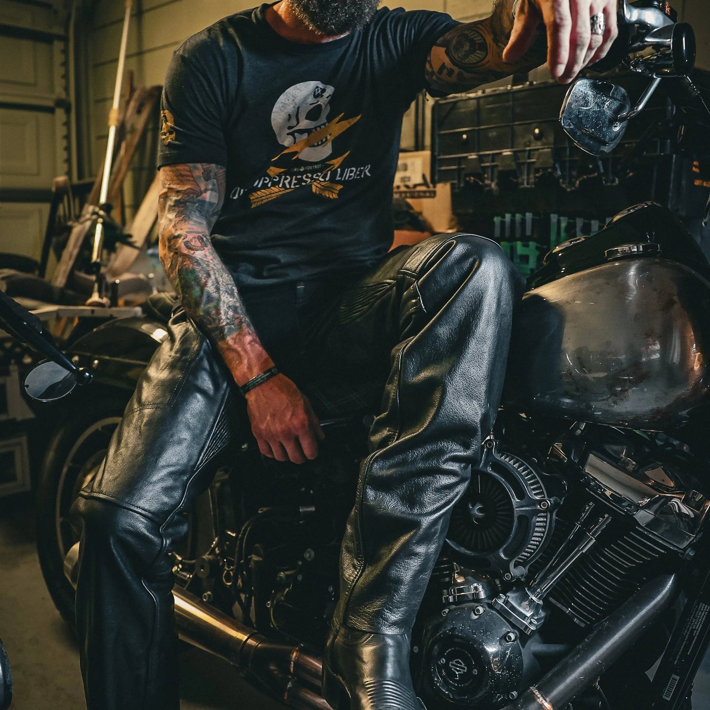 7145.K - Unisex Premium Leather 4-Pocket Chaps with Spandex