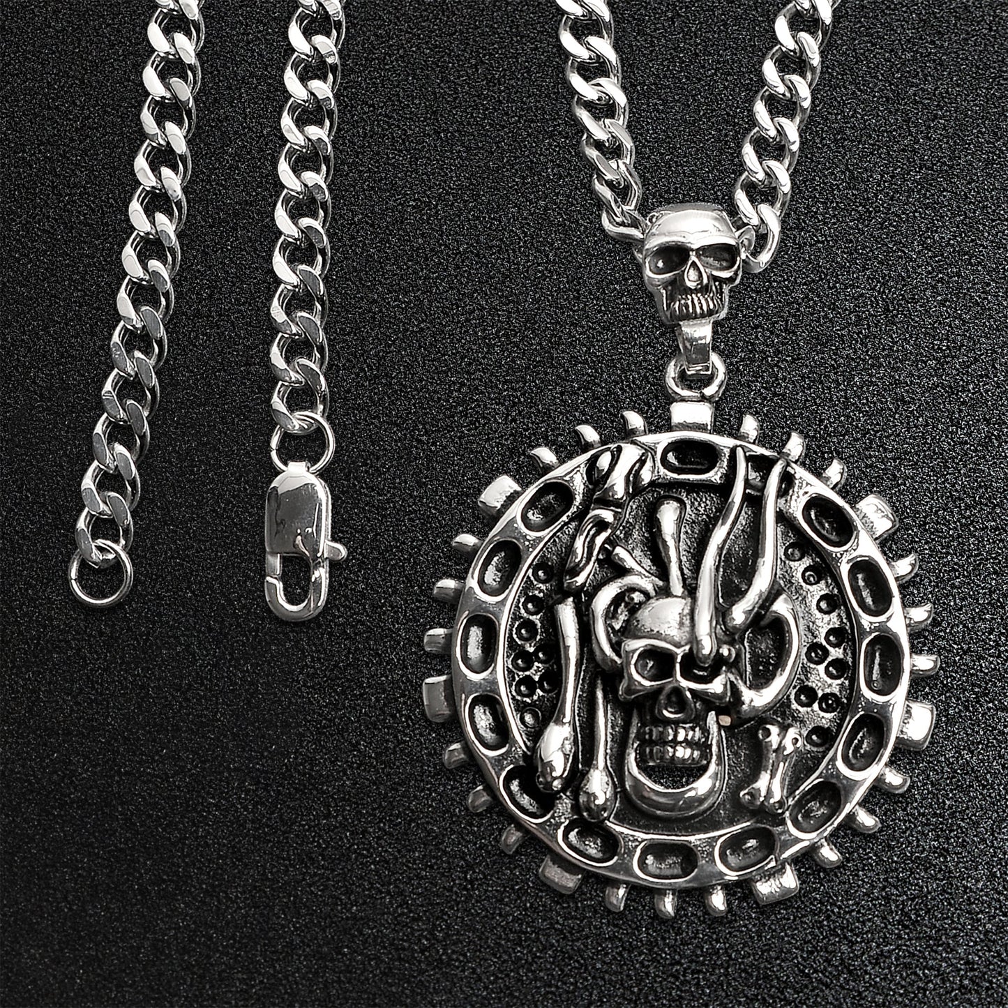 Stainless Steel Large Skull & Snakes Spike Shield Curb Chain Necklace