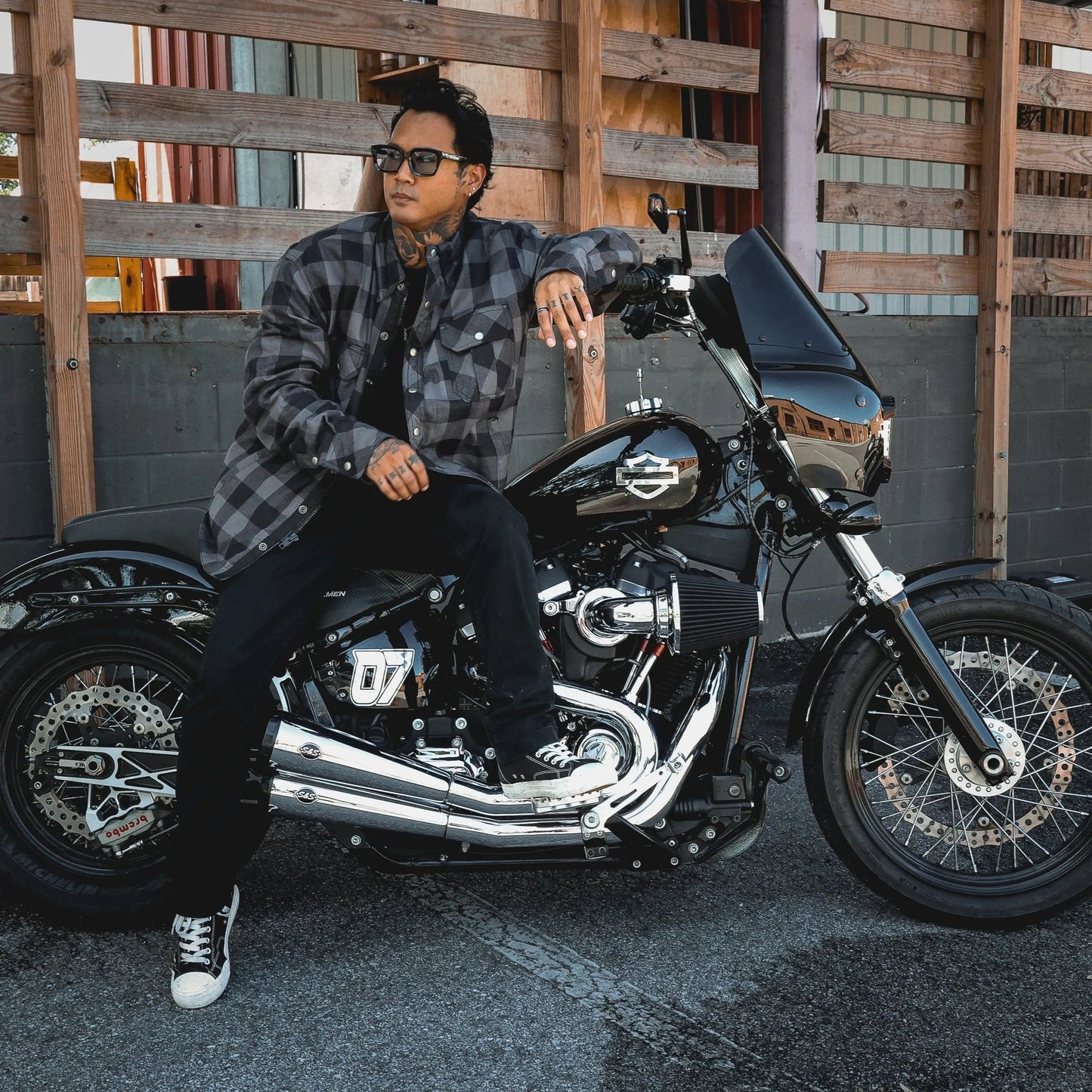 Sentry - Mens Black & Gray Armored Flannel