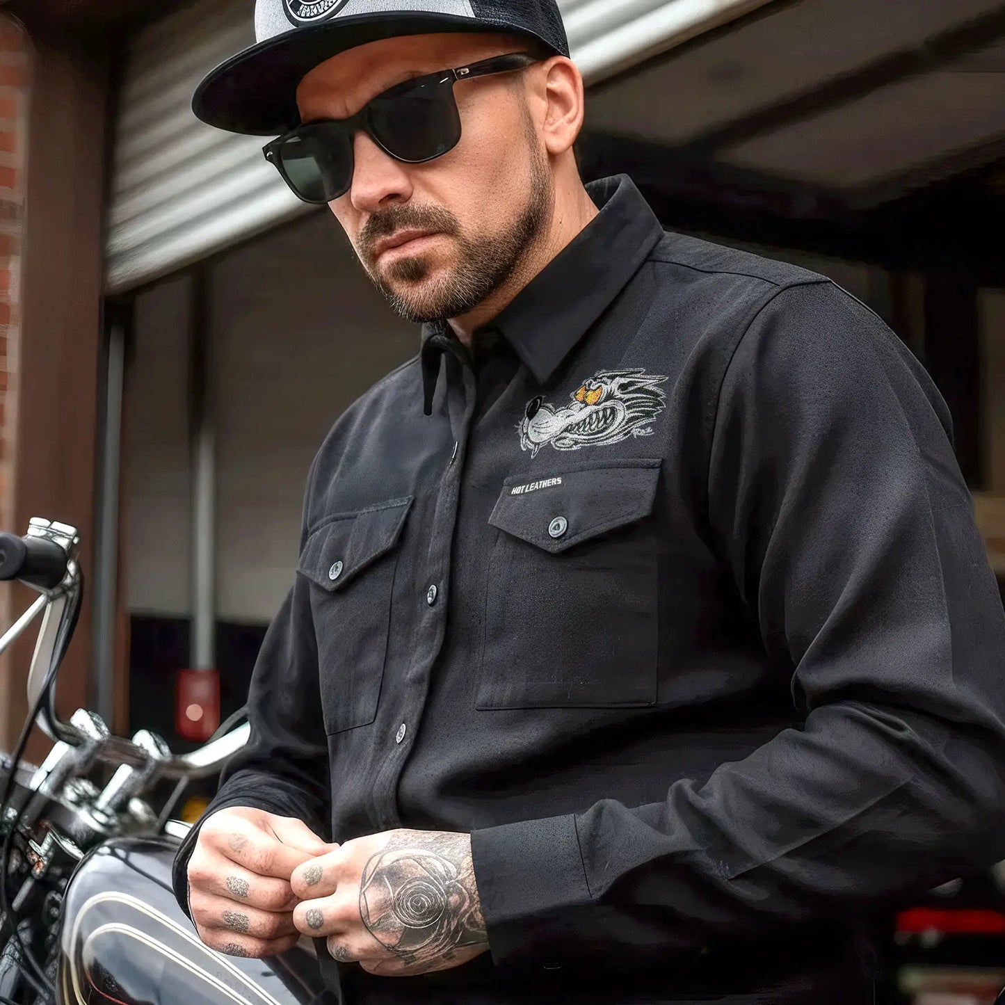 Hot Leathers FLM2115 Men's 'Black Race Wolf' Long Sleeve Flannel