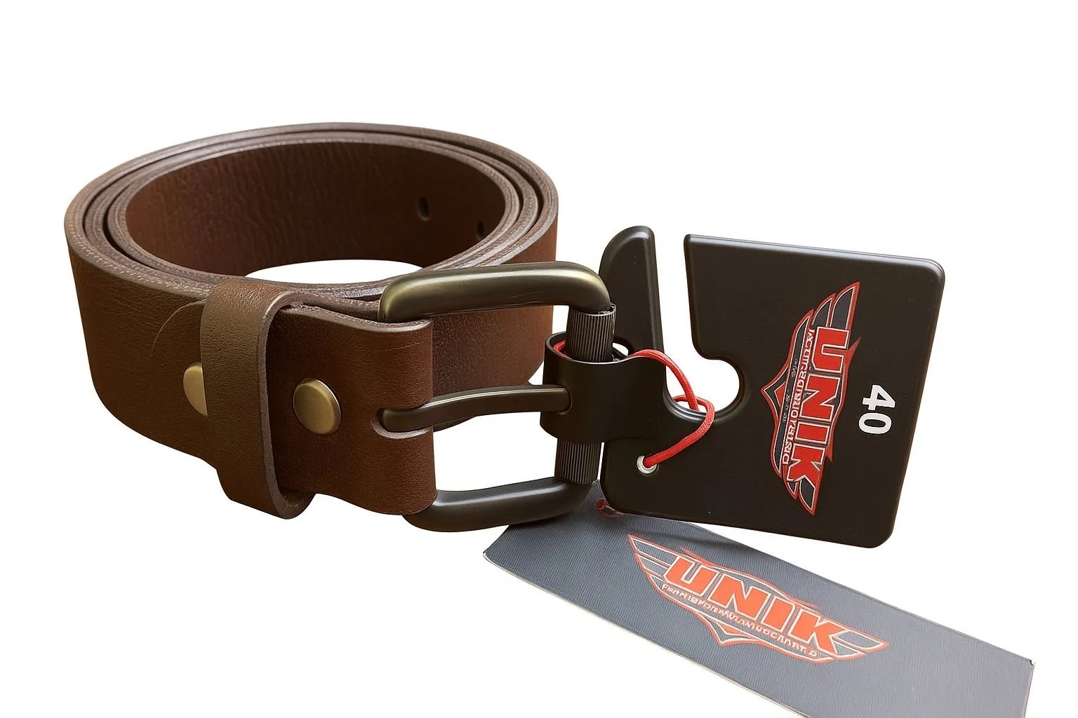 Brown leather belt with bronze hardware