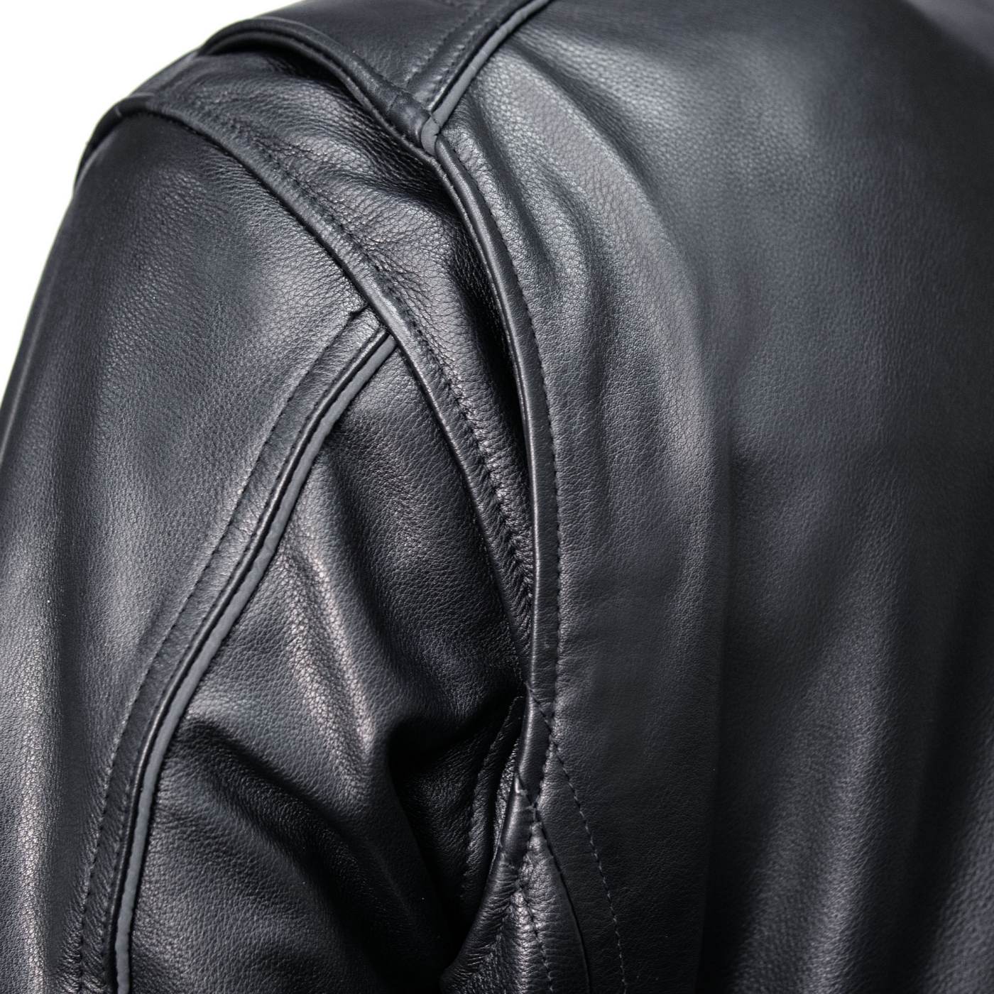 Milwaukee Motorcycle Clothing Co. Men's Top-Spot Scooter Style Black Leather Jacket w/  Reflective Piping MMC10007