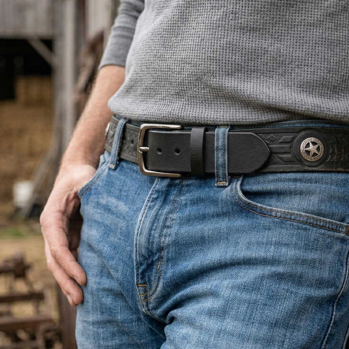 Milwaukee Leather Men's Frontier Star Black Leather Belt with Western Star Emblems  - 1.5 Inch Biker Belt - MP7135