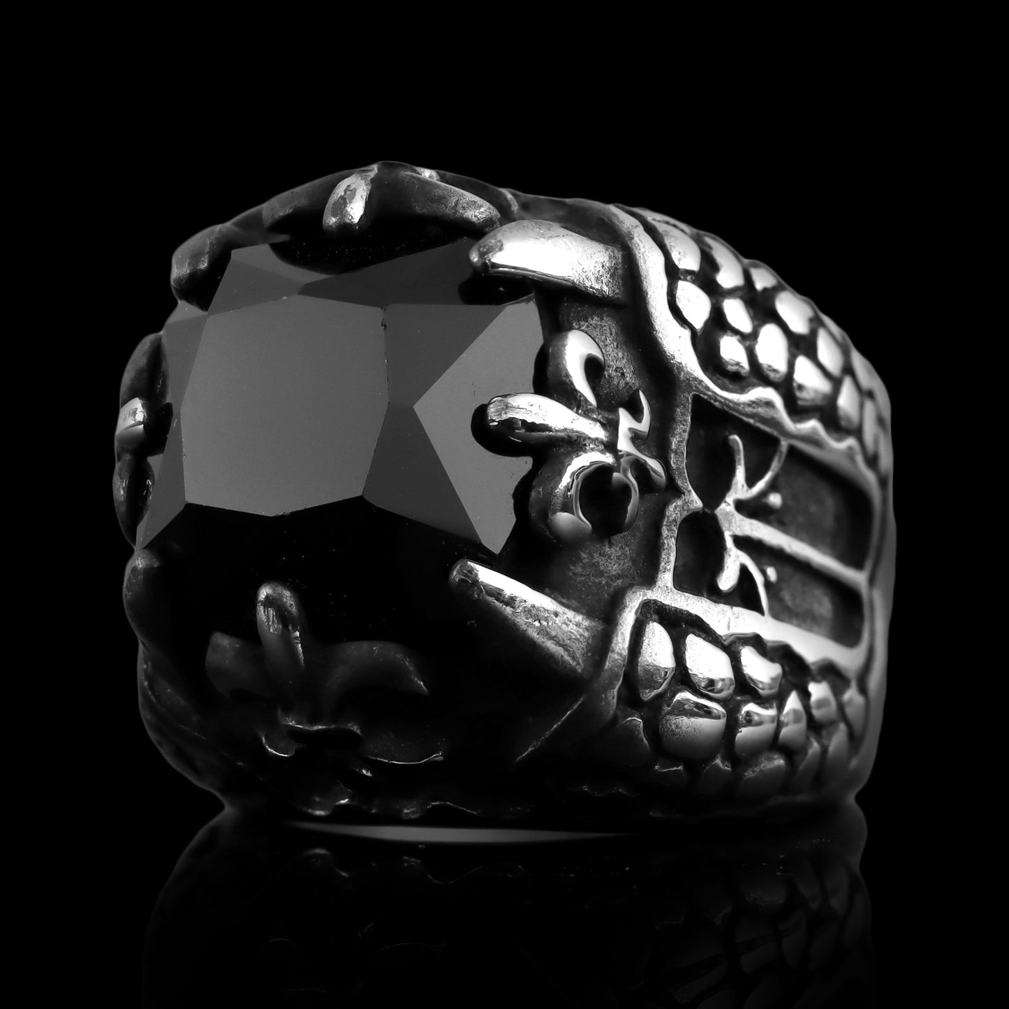 Fleur De Lis Black Stone Ring